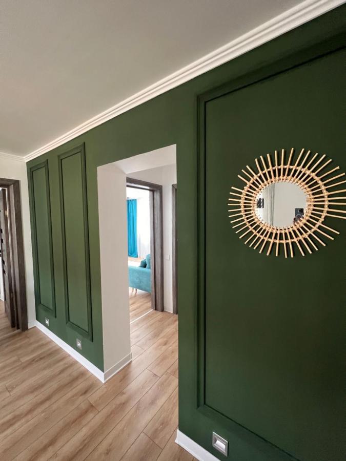 Caris Home Hunedoara Eksteriør bilde